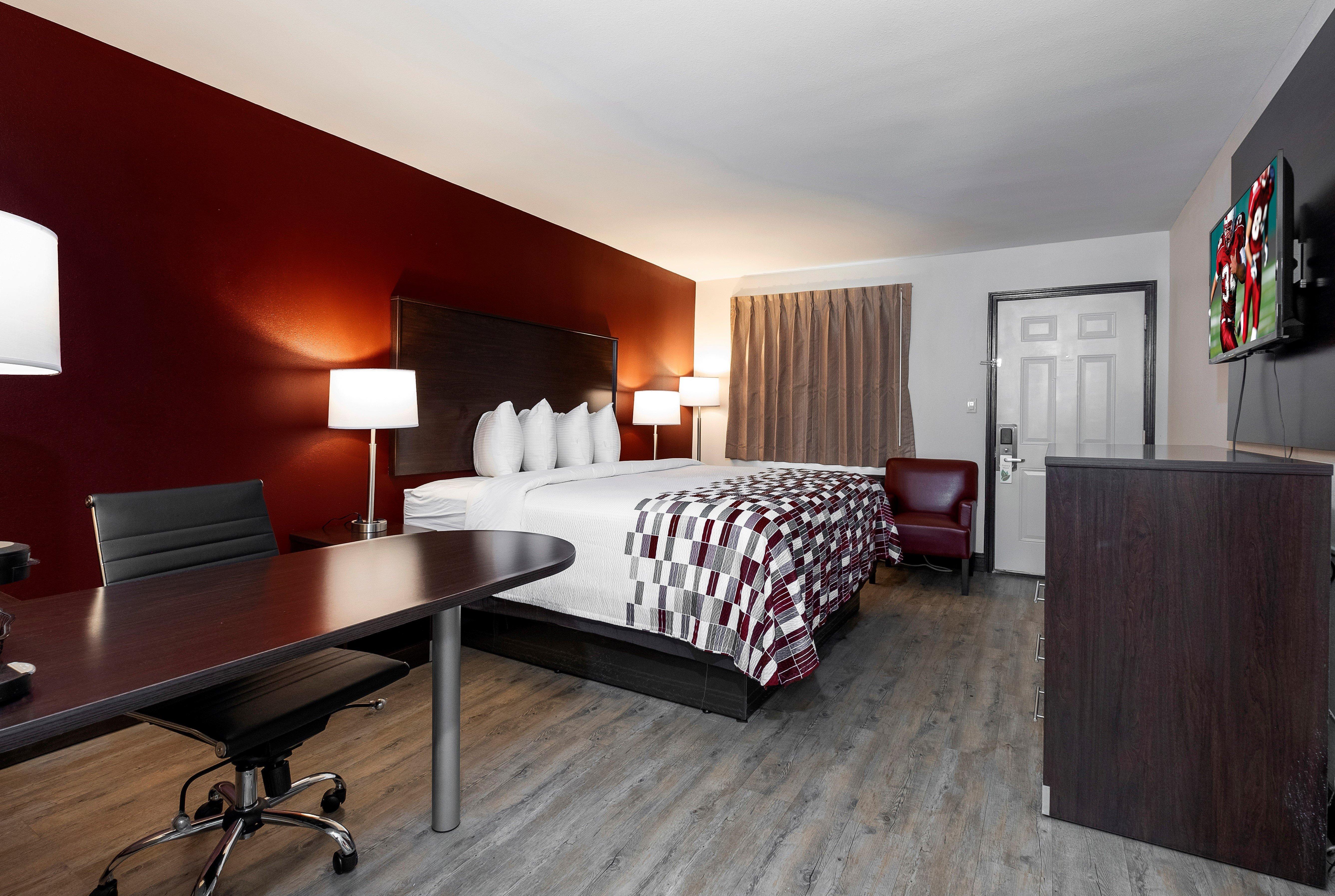 Red Roof Inn Muscle Shoals Exterior photo